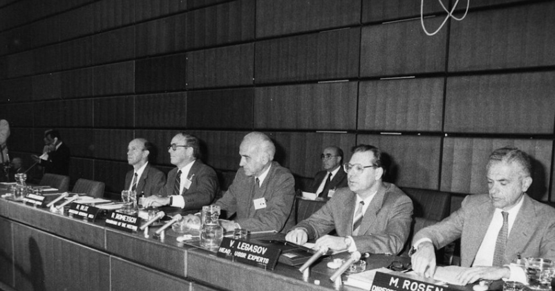 Legasov reunido en Viena