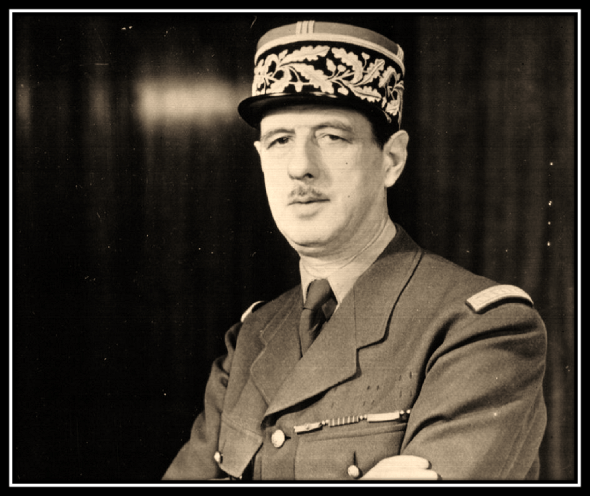 Charles de Gaulle, el político y héroe militar de Francia - Solo Personajes